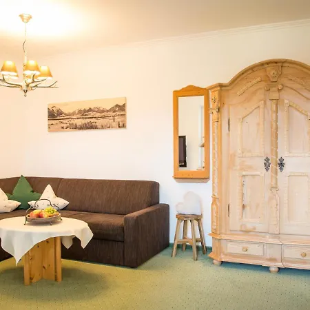 Haus Jaeger Mit Indoor-pool Inkl. Chiemgaukarte