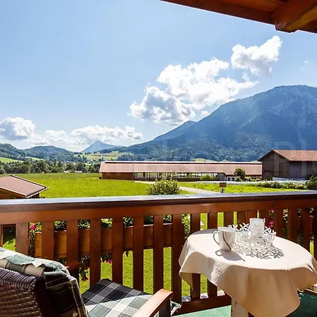 Haus Jaeger Mit Indoor-pool Inkl. Chiemgaukarte Апартаменты Рупольдинг