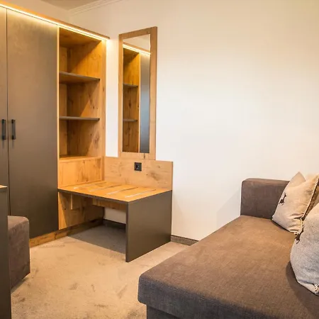 Apartman Haus Jaeger Mit Indoor-pool Inkl. Chiemgaukarte